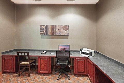 Express And Stockton By Ihg